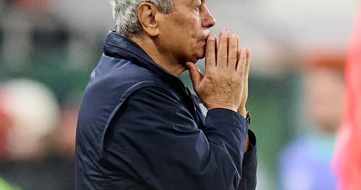 Fostul selecționer Mircea Lucescu, în vârstă de 80 de ani, a suferit un infarct miocardic acut în această dimineață, chiar în ziua în care urma să fie externat de la Spitalul Universitar din București