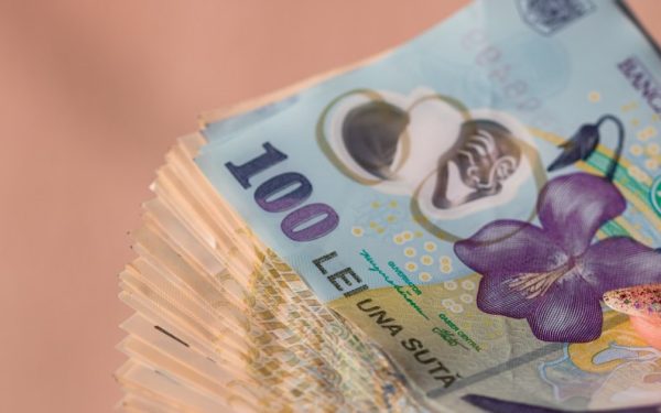 Mita pentru suc, un viral controversat: Poliția sau marketing ascuns în România?