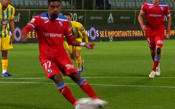 Portugalia, istorie în fotbal: Noua regulă a penalty-ului, aplicată!