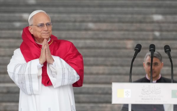 Trump și Papa, noul război al declarațiilor: Ce spune Francisc