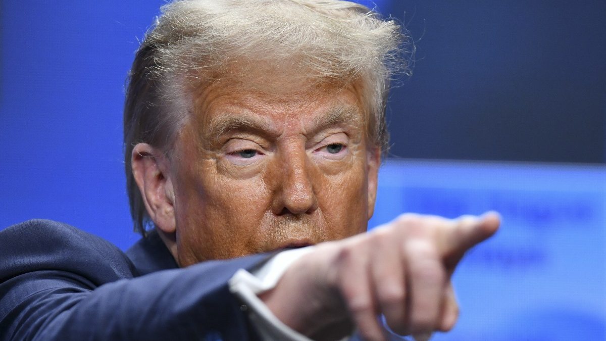 Trump, ultimatum Iranului: "Nu ne puteți șantaja" la Ormuz! Discuții ferme