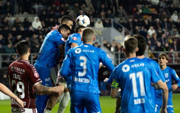 Craiova - Rapid, duel de foc în Bănie! Oltenii pot egala "U" Cluj