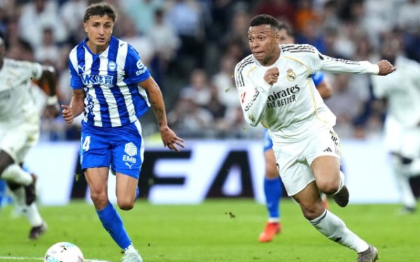 Real Madrid - Alaves: Euro-goluri, bară și ”Galacticii” se apropie de Barcelona