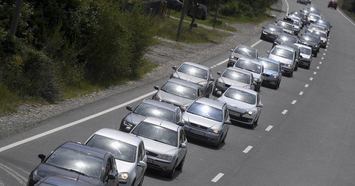Aglomerație infernală pe Valea Prahovei, după Paște Autostrăzile spre București, blocate