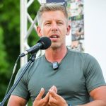 Ungaria lui Viktor Orban, singura țară NATO care taie din arme. Ce schimbă Magyar