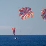 Orion a revenit! Capsula NASA a atins Pacificul, record istoric pentru Artemis II