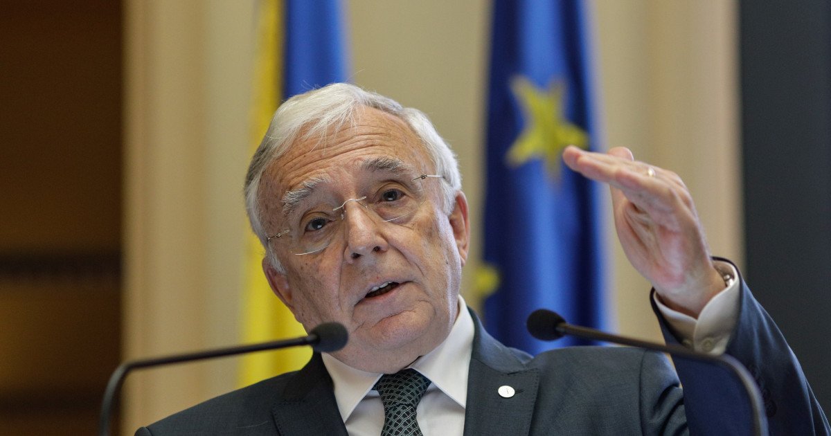 România urmărește, în mod oficial, două mari proiecte de țară: aderarea la OCDE și adoptarea euro