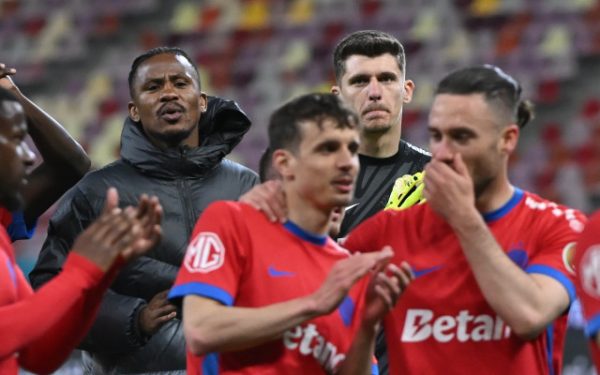 Becali, nemilos cu un fotbalist după meciul cu Farul