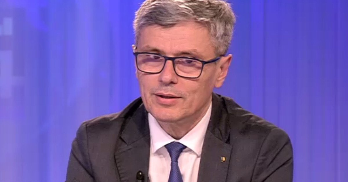 Coaliția de guvernare din România, în periapsis, din cauza divergențelor din interiorul social-democraților Jocul politic în coaliția de guvernare ia o turnură tensionată în ultimele zile, după declarațiile făcute de europarlamentarul LIBERAL Virgil Popescu