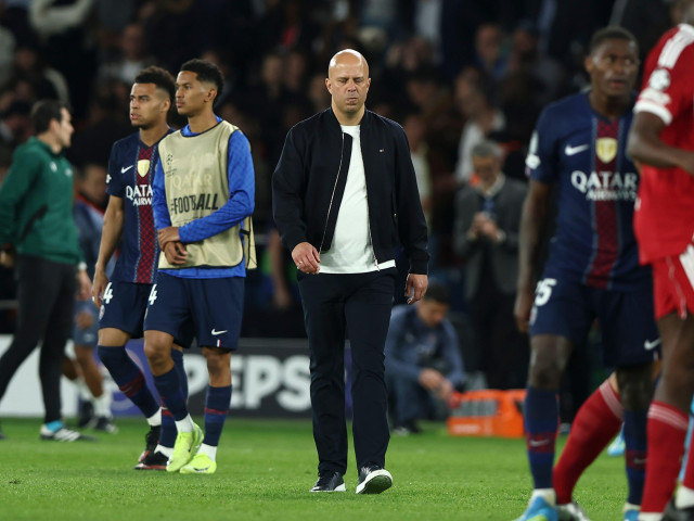 ARNE SLOT a confirmat plecarea de la Feyenoord Rotterdam, după înfrângerea lui Liverpool în fața lui Paris Saint-Germain în sferturile de finală ale Champions League