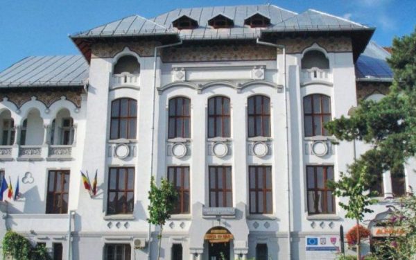 Oltenia sărbătorește Pământul: Activități educative la Muzeu, miercuri