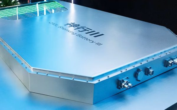 CATL dă lovitura: Bateria Qilin promite 1.000 km autonomie pentru electrică