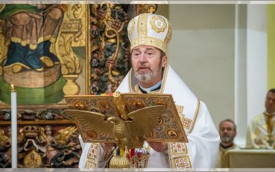 Preafericitul Părinte Claudiu, Arhiepiscopul Major al Bisericii Române Unite cu Roma, Greco-Catolică, îndeamnă credincioșii, cu ocazia sărbătorilor Pascale, să se roage pentru locuitorii din Ucraina și Orientul Mijlociu, măcinați de suferință și încercați de grele încercări