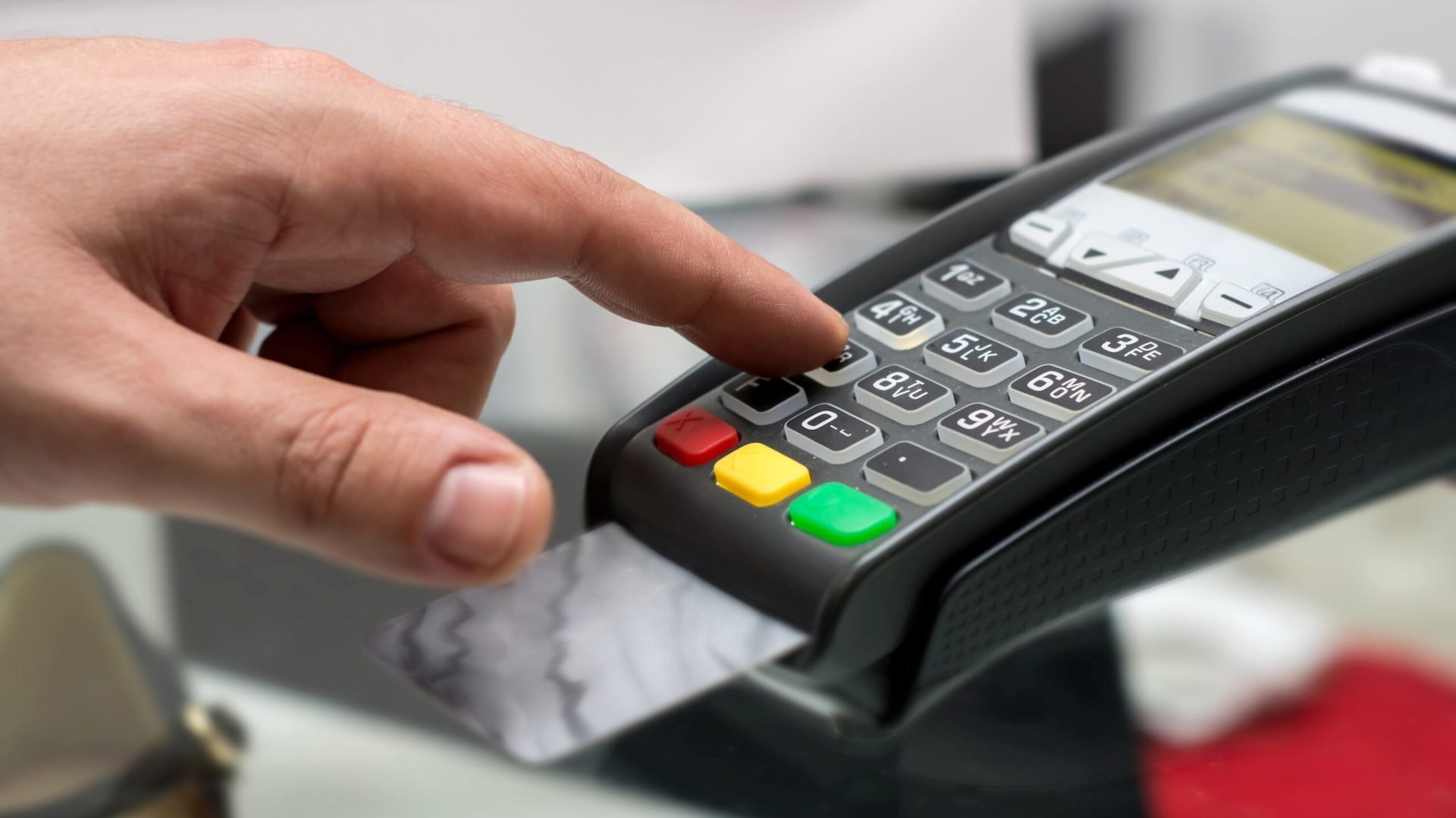 Cardul, unica metodă de plată: Restaurantele, EXCLUSE de la numerar