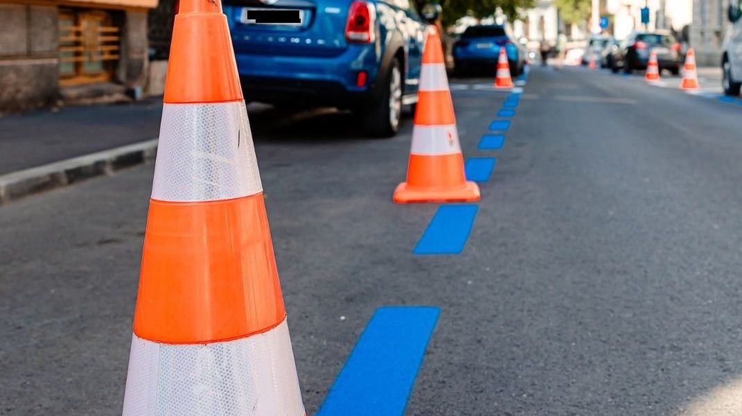 USR București cere prelungirea parcării gratuite pentru mașini electrice până în 2028