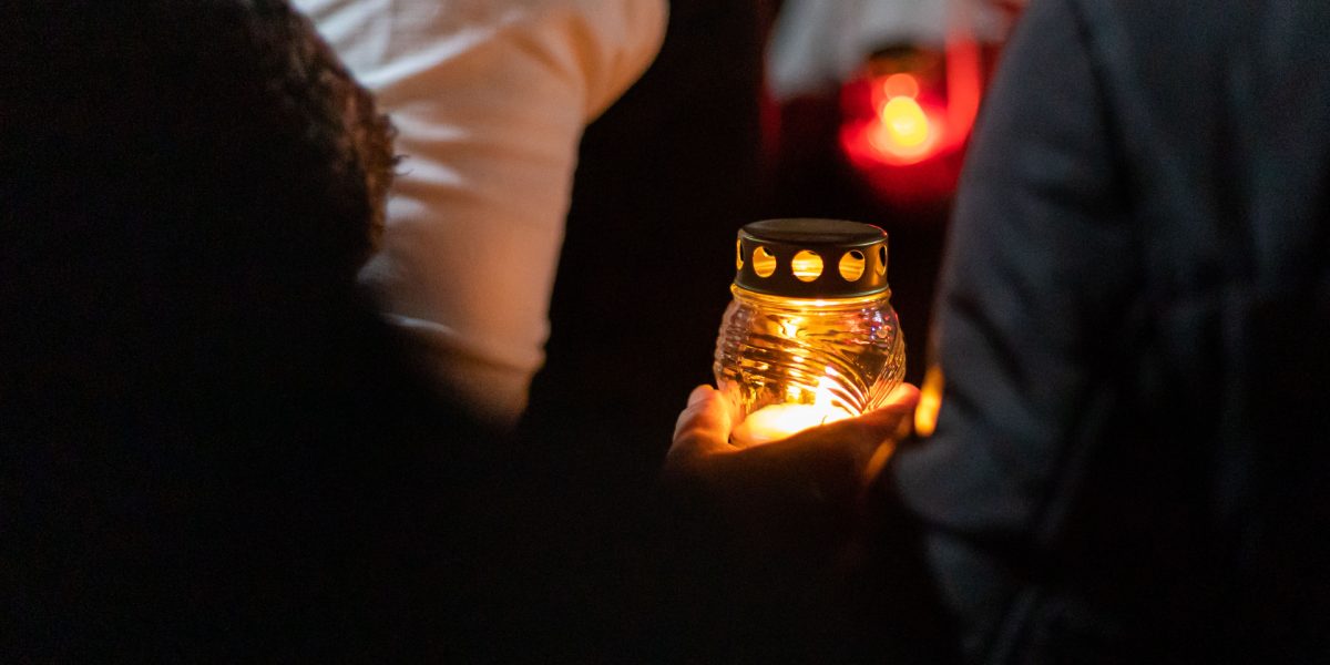 Înconjurarea bisericii, un simbol adânc pentru creștini: Explicațiile preotului despre Înviere