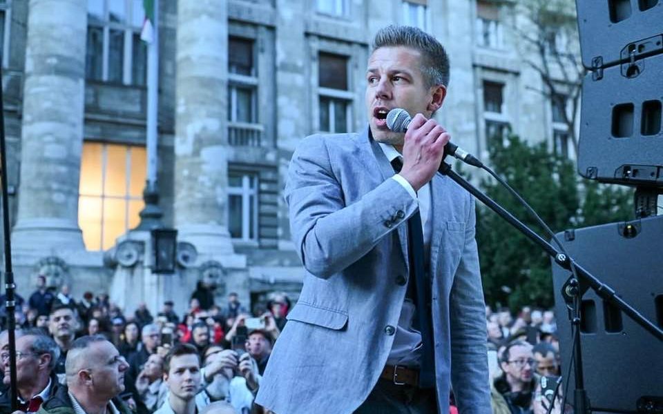Magyar, la luptă cu Orban: Versurile lui Petőfi, chemare la vot pentru maghiari