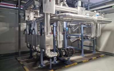 Heineken România a finalizat un proiect major de investiții în tehnologii moderne la fabricile din Craiova și Ungheni, în Mureș, accelerând tranziția către producție cu emisii reduse de carbon și consum optimizat de energie