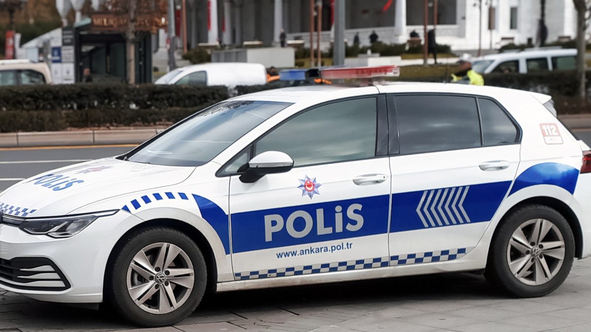 Masacru într-o școală din Turcia: 9 morți și zeci de răniți