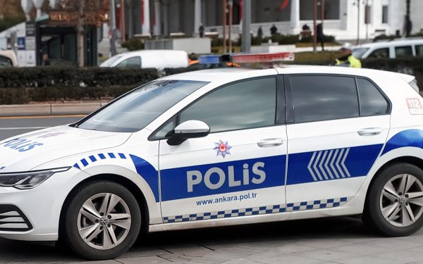 Masacru într-o școală din Turcia: 9 morți și zeci de răniți