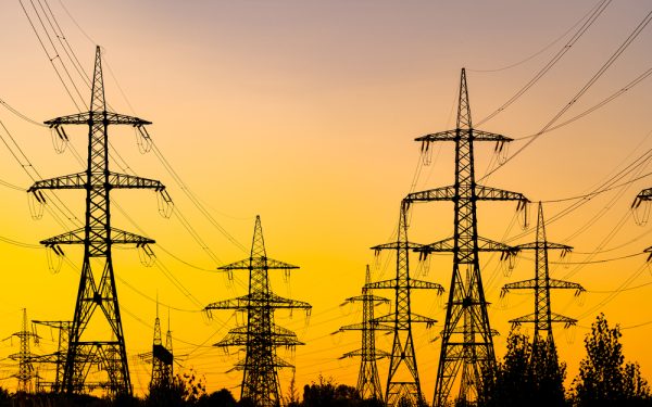 Premier Energy dă lovitura: Cumpără un distribuitor cu 1,5 milioane clienți!