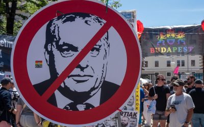 O investigație publicată de portalul independent 444.hu relevă că serviciile de securitate din Ungaria au fost folosite ca instrumente politice împotriva unui partid de opoziție, Tisza, condus de Péter Magyar