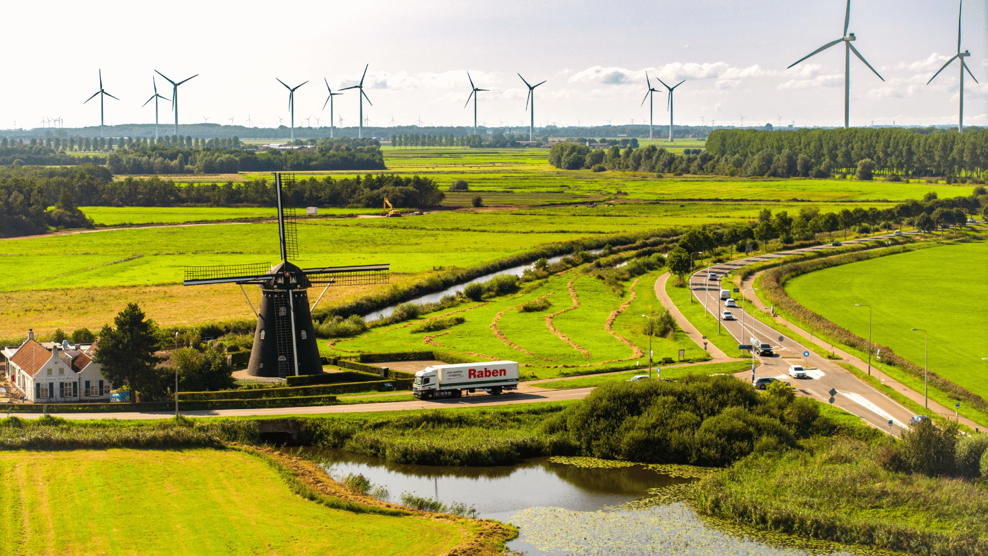 Raben România analizează impactul creșterii prețurilor carburanților asupra costurilor de transport și al prețurilor de pe raft