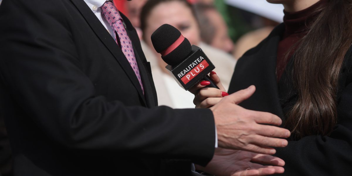 BREAKING Realitatea Plus își poate continua emisia. Curtea de Apel București a suspendat decizia CNA