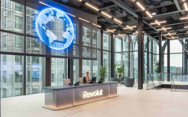 Revolut amână listarea: Nik Storonsky țintește IPO-ul abia în 2028, speră la licență bancară SUA