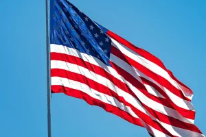 Criză în armata SUA: Pentagonul cere ajutorul Ford și GM pentru arme