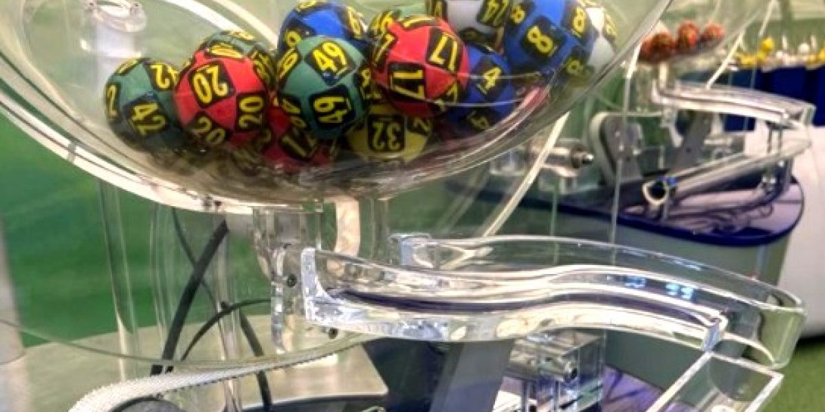 Rezultate LOTO - Joi, 2 aprilie 2026. Numerele extrase și premiile puse în joc de Loteria Română