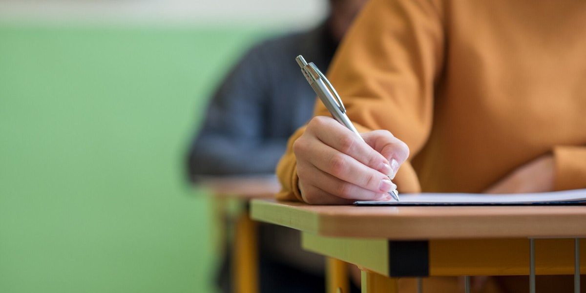 Rezultate simulare Bac 2026. Cum pot elevii să își afle notele