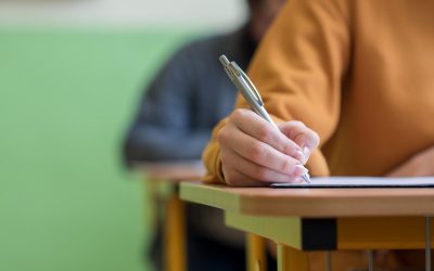 Peste 100.000 de elevi din întreaga țară au susținut probele de simulare pentru examenul național de Bacalaureat în perioada 23-26 martie, marcând un impuls semnificativ în parcursul lor educațional și oferind o privire de ansamblu asupra pregătirii generale a acestei generații