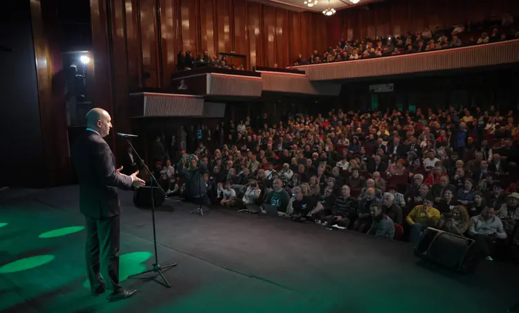 Rumen Radev, pro-rusul eurosceptic, câștigă alegerile din Bulgaria, ce urmează