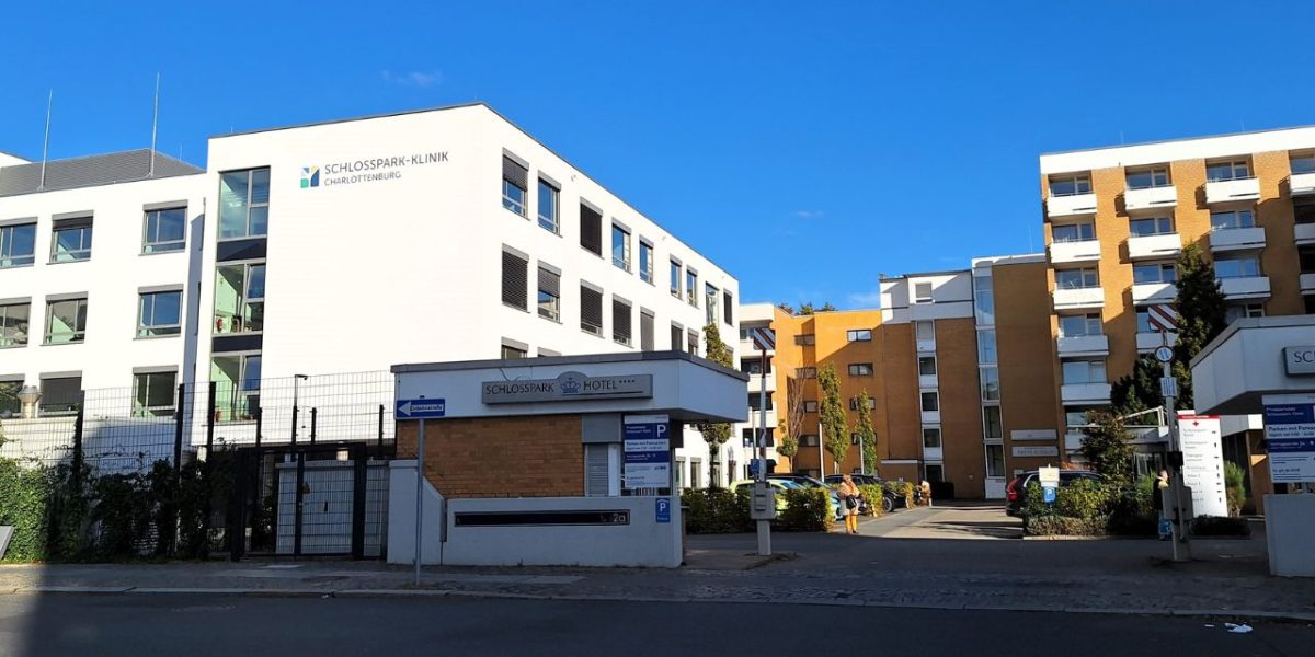 Închiderea clinicii Schlosspark din Charlottenburg ridică semne de întrebare cu privire la viitorul unui amplu teren
