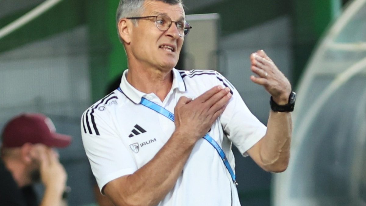 Sabău, antrenor din vară în SuperLiga: Unde va pregăti echipa