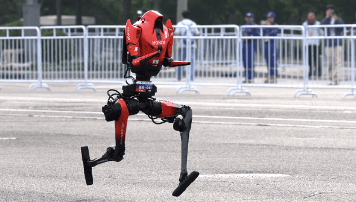Roboții Umanoizi au zdrobit recordul mondial la semimaraton în China