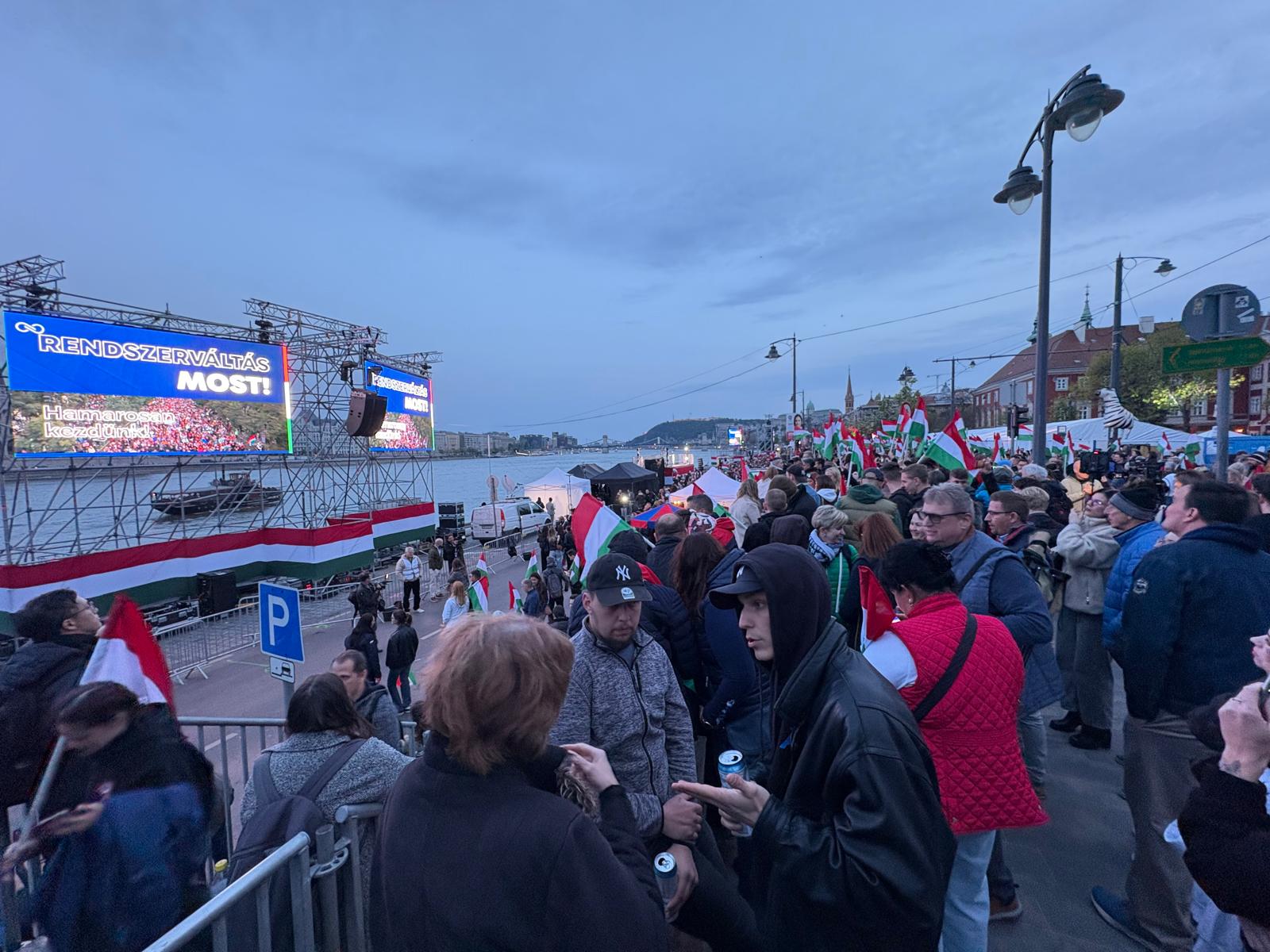 Budapesta respiră ușurată: "Masacrul electoral" îl alungă pe Orban