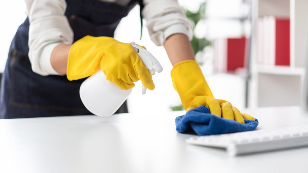 Curățenia în România, afacere de succes: cererea a crescut cu 57%