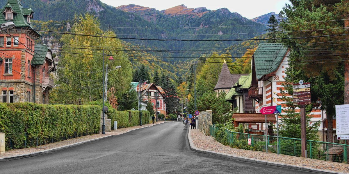 Criză de Paște: Valea Prahovei și Bran-Moieciu, cu locuri goale. Cum ajungi la munte