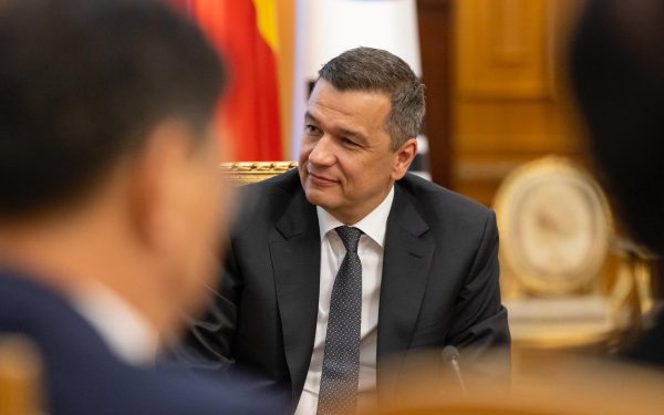 Grindeanu bagă PSD în luptă: Lege să blocheze vânzarea acțiunilor profitabile