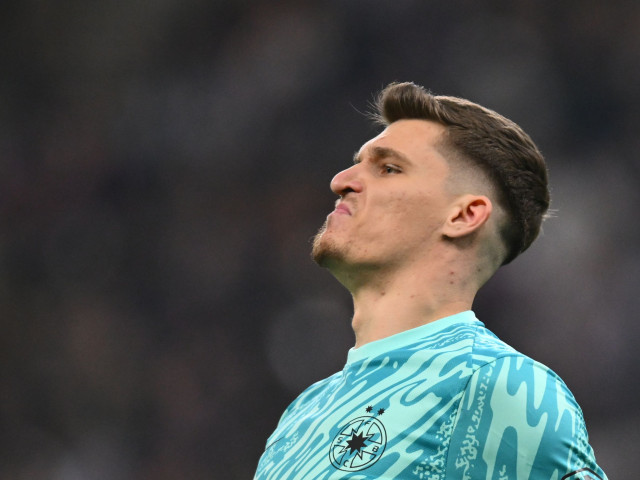 E gata! Ștefan Târnovanu a fost anunțat că nu mai joacă la FCSB și este gata să plece