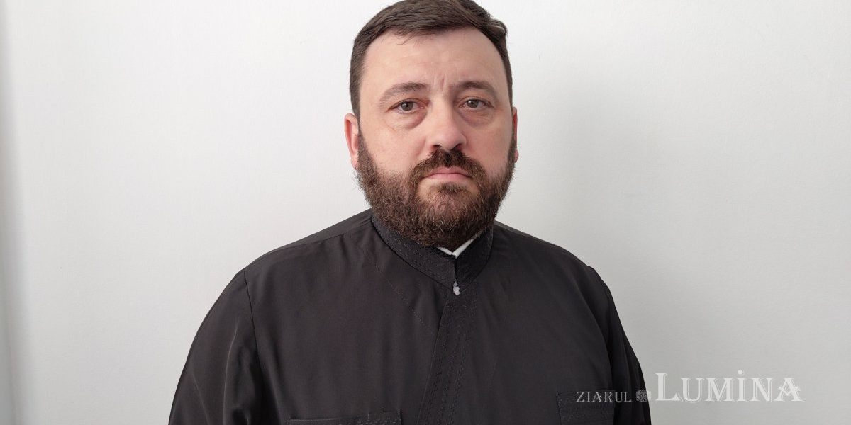 Biruitorului morţii strigăm…