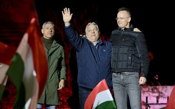 Szijjarto, revenire SURPRIZĂ pe Facebook: Ministrul Ungariei, cu zâmbetul pe buze!