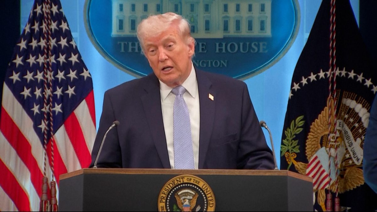 Teheranul, sarcasm la adresa lui Donald Trump: „Un președinte învins”