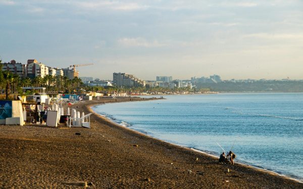 Litoralul românesc, umilit de Bulgaria: Turiștii au fugit de Paște