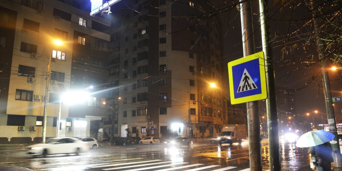 Primăria Sectorului 4 intenționează săInvesti peste 40 de milioane de euro pentru îmbunătățirea siguranței rutiere în zonele din apropierea școlilor, potrivit unui proiect de hotărâre supus votului în Consiliul Local