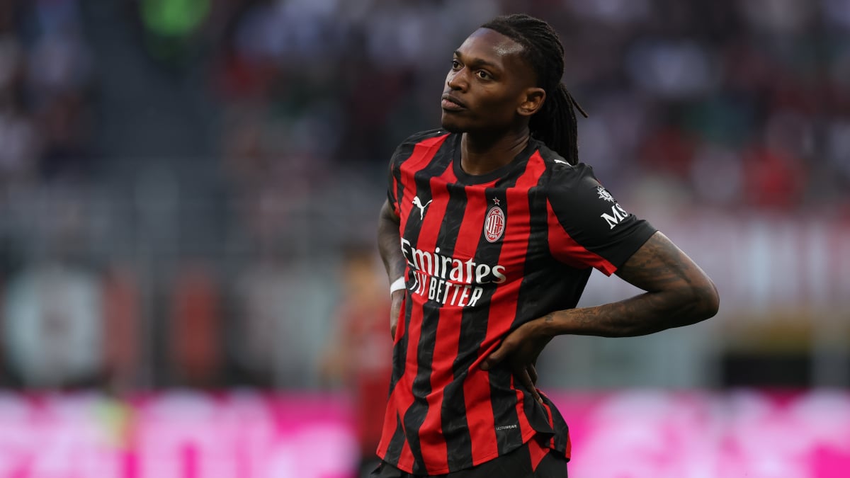 Verona - Milan, duel Serie A: Cum vezi GRATIS meciul de pe net