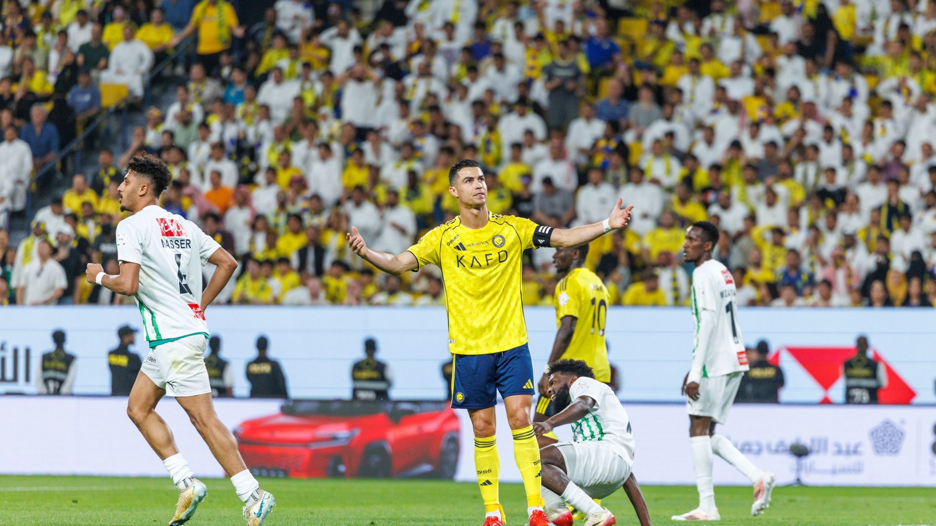 Cristiano Ronaldo, alias "El Don", a marcat duminică seară un gol spectaculos pentru Al-Nassr, în cadrul etapei a 27-a a campionatului Saudi Roshen, reafirmându-și rolul esențial în echipă după o perioadă de inactivitate