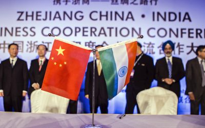 Între timp ce tensiunile din Orientul Mijlociu au generat îngrijorări legate de securitatea energetică, companiile indiene caută să colaboreze cu cele chineze în domeniul vehiculelor electrice, bateriilor și energiei regenerabile